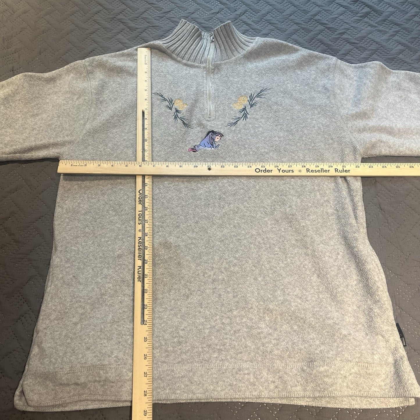 Vtg Disney Winnie the Pooh women's L 1/4 zip fleece sweater Eayore