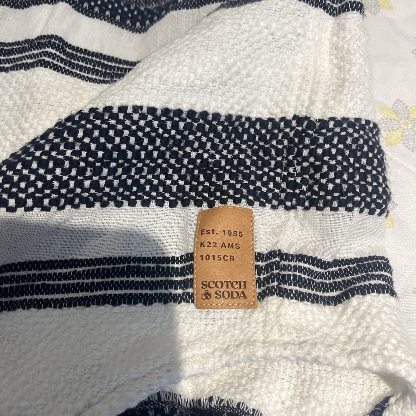 Scotch & Soda men's M Basketweave voile button up shirt